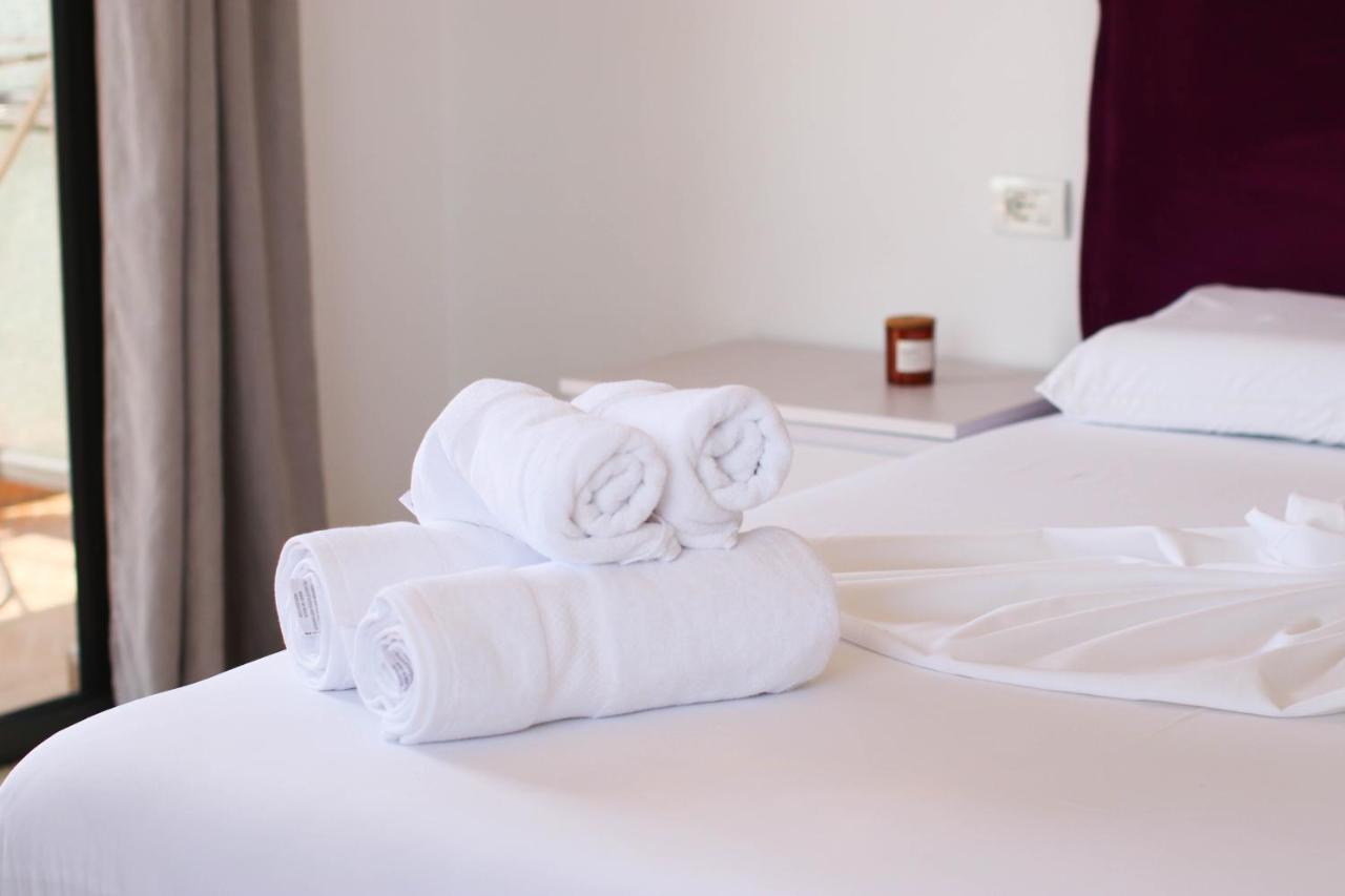 Bora Rooms Himare Esterno foto
