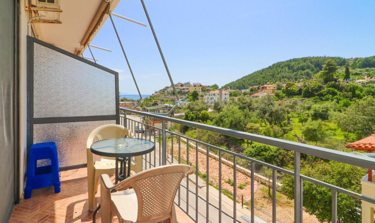 Bora Rooms Himare Esterno foto