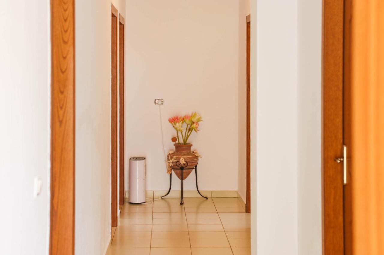 Bora Rooms Himare Esterno foto